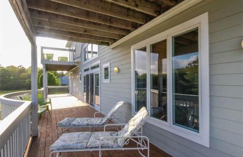 Ocean View House | Quillens Point: Pet & Child Friendly Retreat with Top Reviews