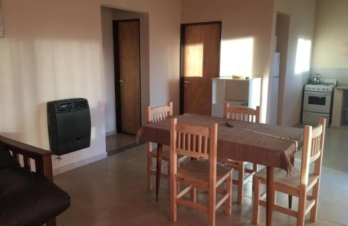 Los Reartes House | Quimey VCP: Guest Rated 10/10 & Pet-Friendly Retreat