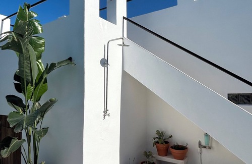 Feira House | Inviting Quinta with Pool, 15 Min to the Beach