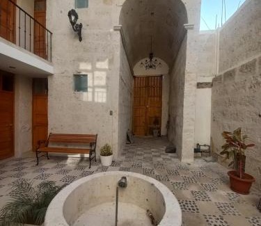 Miraflores House | Child-Friendly Retreat at Quinta Alpaca - Guest Rated 10/10