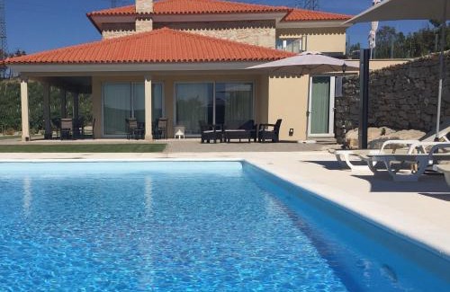 Armamar House | Relaxing Oceanfront Retreat at Quinta BEMBOA Turismo