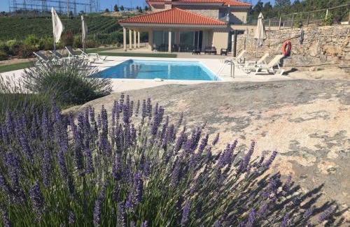 Armamar House | Relaxing Oceanfront Retreat at Quinta BEMBOA Turismo