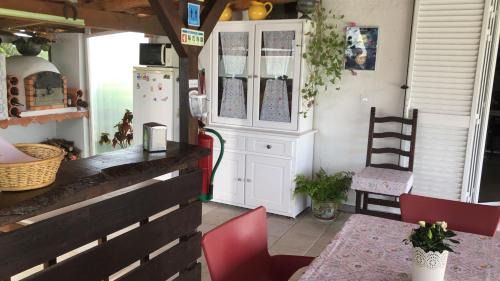 Alcobaca Bed & Breakfast | Quinta Camargue: Top-Rated Hotel with Ocean View & Pool