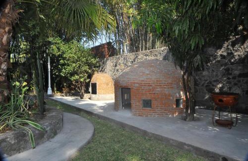 Cacahuamilpa House | Experience Quinta Celeste: Oceanfront Serenity Awaits