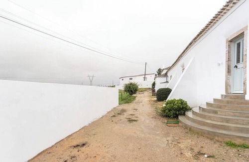 Perofilho House | Enchanting Quinta with Pool and Family-Friendly Vibes