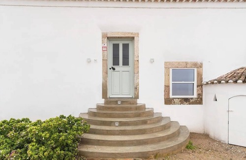 Perofilho House | Enchanting Quinta with Pool and Family-Friendly Vibes