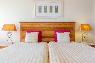 Estreito de Camara de Lobos Hotel | Relaxing Oceanfront Escape at Quinta do Estreito Hotel