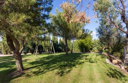 Sargacal Apartment | Ideal Retreat at Quinta da Alquimia with Oceanfront Pool