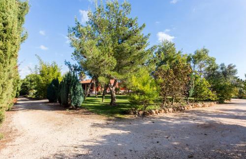 Sargacal Apartment | Ideal Retreat at Quinta da Alquimia with Oceanfront Pool