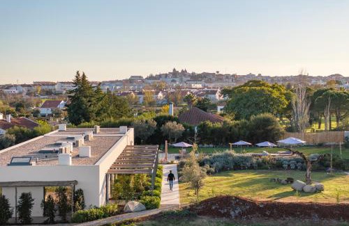 Evora Hotel | Experience Quinta da Amendoeira - Évora: A Guest Favorite