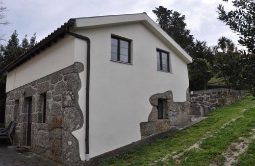 Oliveira do Hospital House | Discover Quinta da Encavalada: 4-Star Oceanfront Retreat