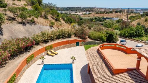Falfeira House | Discover Quinta da Falfeira: Oceanfront Bliss & 9.8 Rating