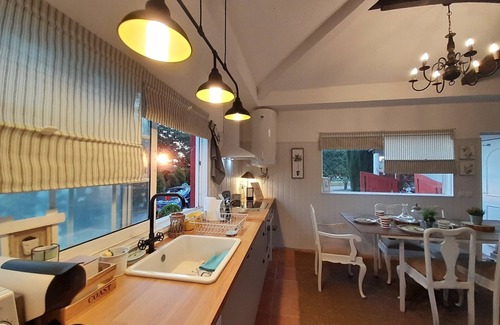 Braga Cottage | Quaint 17th Century Braga Retreat with Pool & Spa Amenities