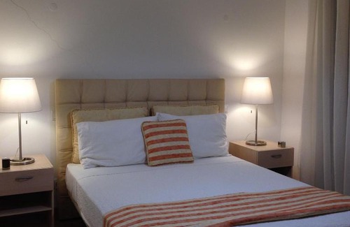 Aguas Belas House | Discover Quinta da Martinela Ferreira Do Zêzere Retreat