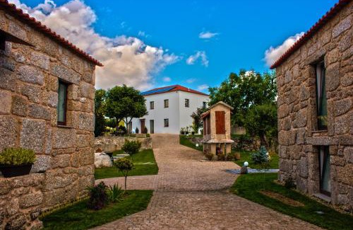 Vieira do Minho House | Discover Quinta Da Mouta: 4-Star Oceanfront Retreat