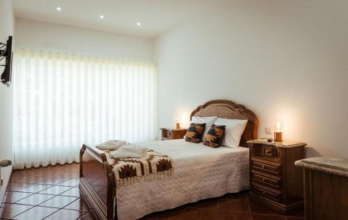 Bouro House | Pet and Child Friendly Retreat at Quinta da Ponte