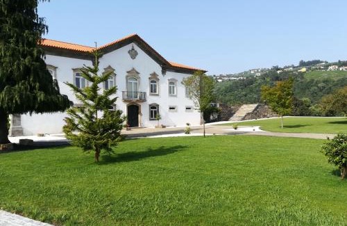 Peso da Regua House | Family-Friendly Quinta da Portelada with Oceanfront Pool