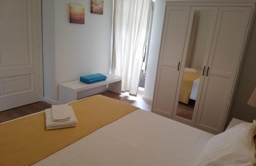 Peso da Regua House | Family-Friendly Quinta da Portelada with Oceanfront Pool