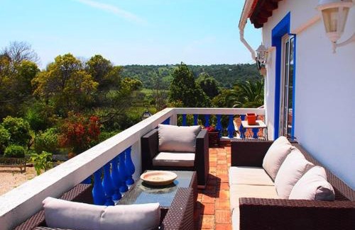 Farta Vacas Apartment | Discover Quinta das Achadas - Lanterna: Family-Friendly Escape