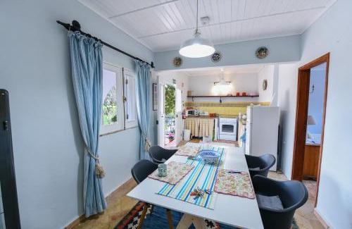 Farta Vacas Apartment | Discover Quinta das Achadas - Mimosa: 4-Star Family Haven