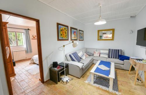 Farta Vacas Apartment | Discover Quinta das Achadas - Mimosa: 4-Star Family Haven