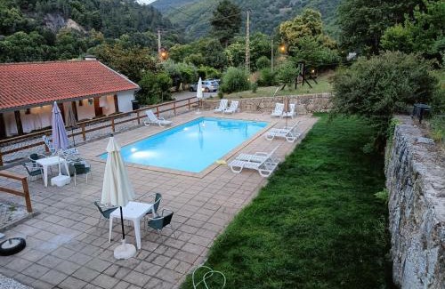 Manteigas House | Inviting Quinta de Leandres with Ocean View and Pool
