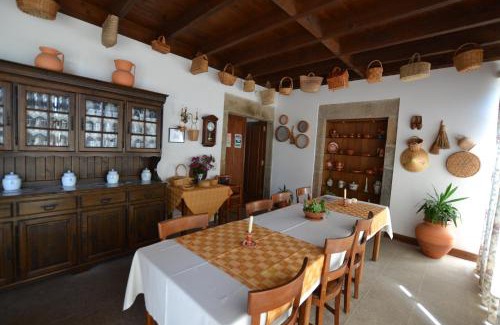 Prado House | Experience Oceanfront Bliss at Quinta de São Bento