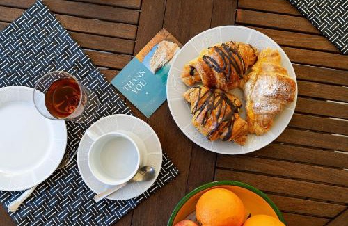 Meia Praia Apartment | Guest Rated 9.3: Quinta de São Roque with Pool & Family Fun