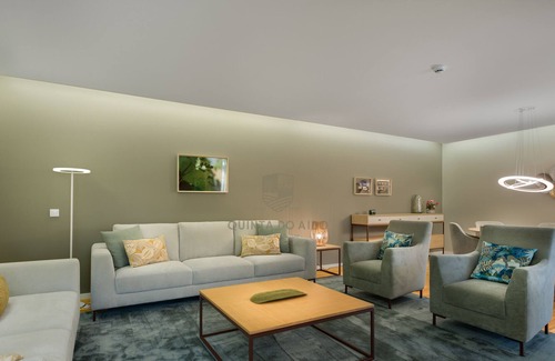 Cinfaes House | Discover Quinta do Aido: Wine Tourism & Family-Friendly Fun