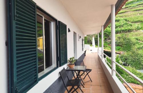 Camara de Lobos Apartment | Quinta do Araújo - GuestHouses