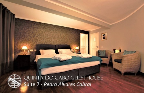 Azoia House | Relax at Quinta do Cabo Guesthouse with Pool & Spa Access