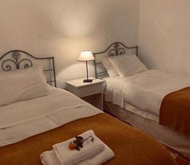 Salvada House | Pet-Friendly Retreat at Quinta do Castelo with Ocean Views