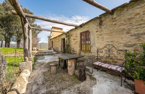 Arouca House | Discover Quinta do Cavaco: Pet-Friendly Retreat with Pool