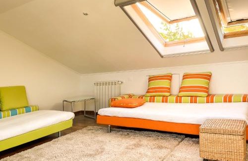 Santo Estevao House | Relaxing Quinta do Cutato - Beatriz Guest House with Ocean View