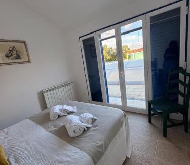 Santo Estevao Apartment | Exceptional Oceanfront Stay at Quinta do Cutato Guest House