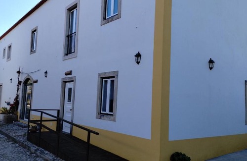 Obidos House | Relax at Quinta do Oratório Agroturismo with Ocean Views