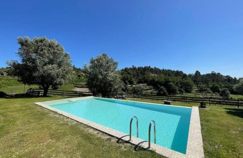 Bouro Ski Chalet | Experience Quinta do Paço - Casa do Caseiro with Pool Access