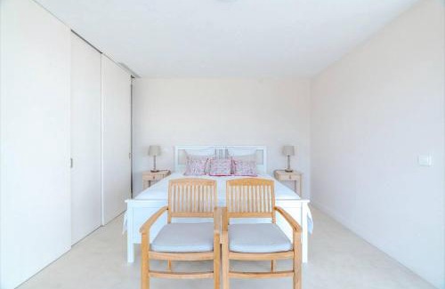 Cimbres Apartment | Discover Quinta do Pinhô: Family-Friendly Pool Retreat