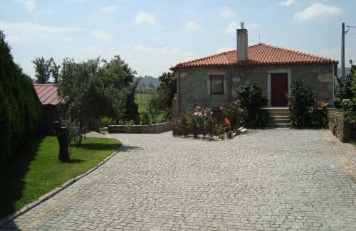 Braga House | Oceanfront Quinta do Sobrado: Rated 9.4, Pet Friendly Stay