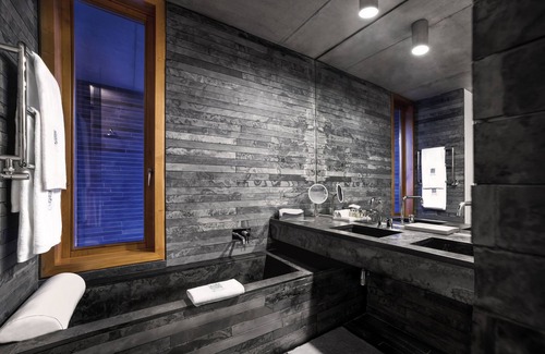 Peso da Regua House | Discover Quinta do Vallado: 4-Star Retreat with Spa & Pool