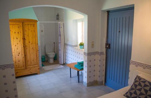 Tabua Bed & Breakfast | Pet-Friendly Quinta dos Corgos with Oceanfront Pool & Views