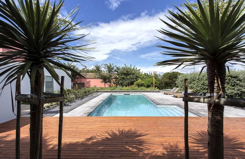 Ribeira Grande Cottage | Unforgettable Stay at Quinta dos Peixes Falantes with Pool