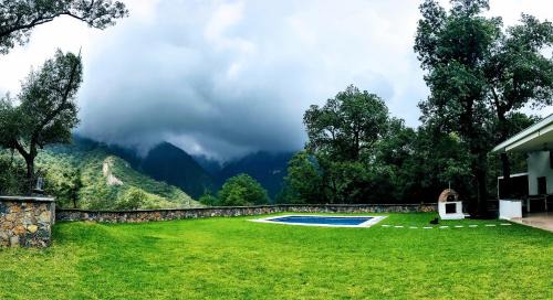 Santiago Villa | Discover Quinta Esmeralda: Family-Friendly with Pool Access