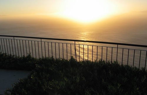 Calheta Villa | Quinta Falcoes: Oceanfront Villa with Heated Pool & 9.8 Rating