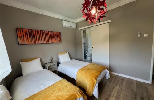 Abrantes House | Quinta Janelas do Vale: Oceanfront Haven with Pool & Pets