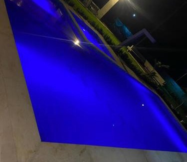 Restrepo Villa | Discover Quinta La Bonita: Family-Friendly & Pet Welcoming