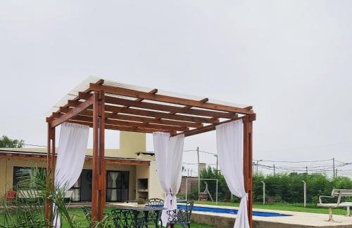 Chivilcoy House | Pet-Friendly Getaway at Quinta Las Pérgolas with Pool