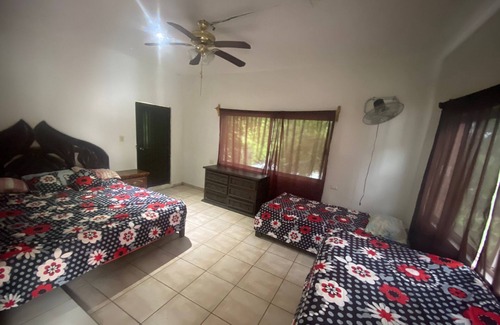 Santiago House | Experience Quinta los Tercos: Minutes from Cola de Caballo