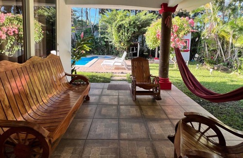 Los Cobanos House | Discover Quinta Luna Mar with Private Pool & Family Amenities