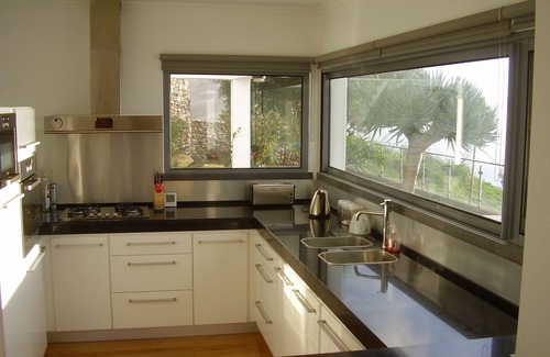 Paul do Mar Villa | Discover Quinta Pereira: Ocean Views & Breathtaking Sunsets